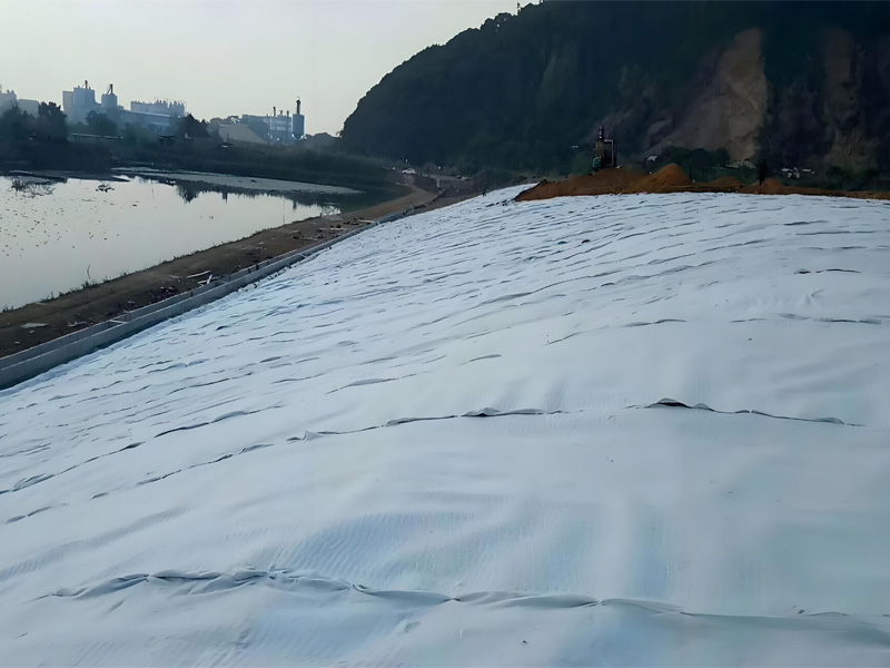 High Strength Nonwoven Geotextile Filtration for Slope Protection