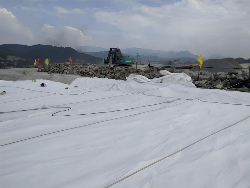 Needle Punched White Fabric Geotextile for Urban Road Construction